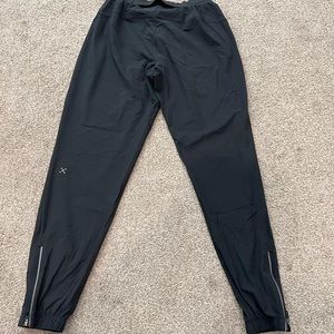 Lululemon men’s sweatpants